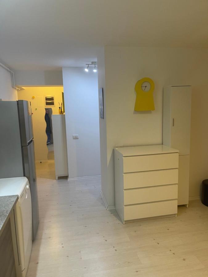 Tranzzit Airport Apartment II Otopeni Exterior photo