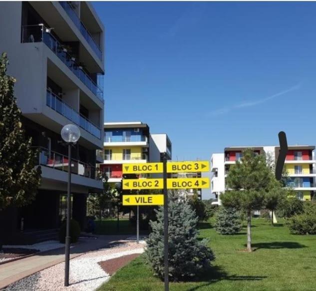 Tranzzit Airport Apartment II Otopeni Exterior photo