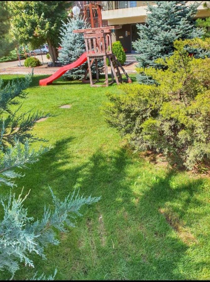 Tranzzit Airport Apartment II Otopeni Exterior photo